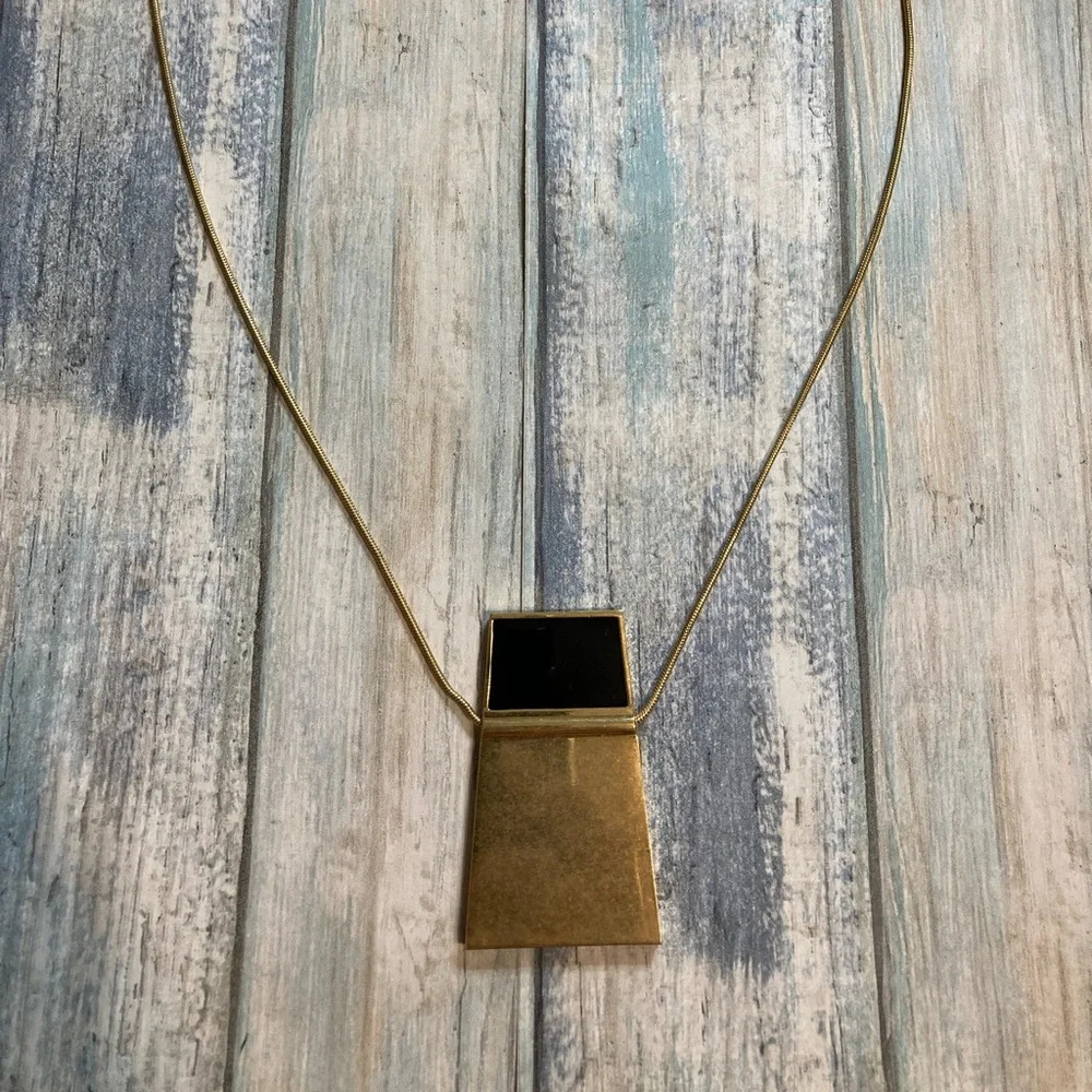 MadeWell Pendant Gold Tone Necklace Black Enamel Long 34" NWT - Picture 1 of 8